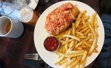 Henrys_Lobster-Roll.jpg